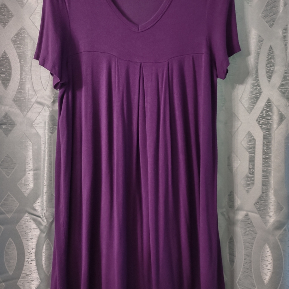 Dress - Picture 5 of 10